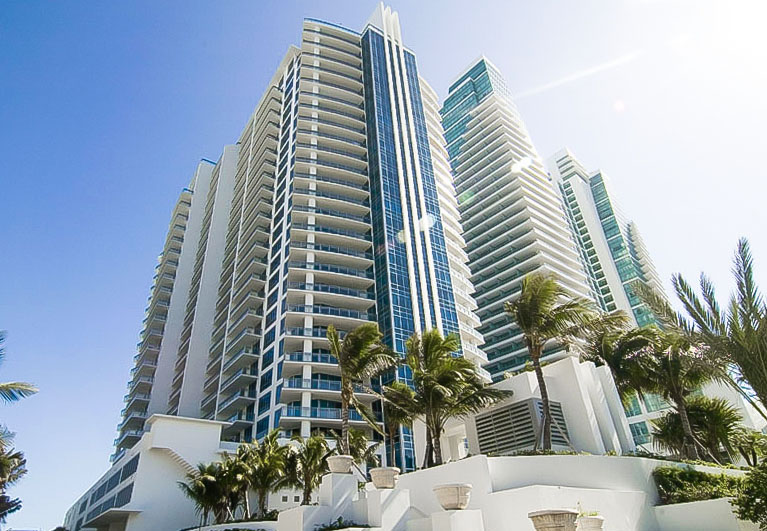 Photo inspiration: Picture Idea: The Diplomat Oceanfront Condos For Sale