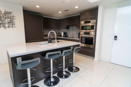 midtown doral unit 509 kitchen