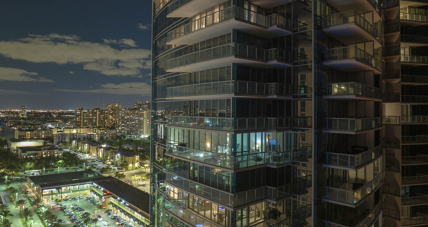 Miami Florida Condo Sales: Market Overview, Current Status, and Future Outlook