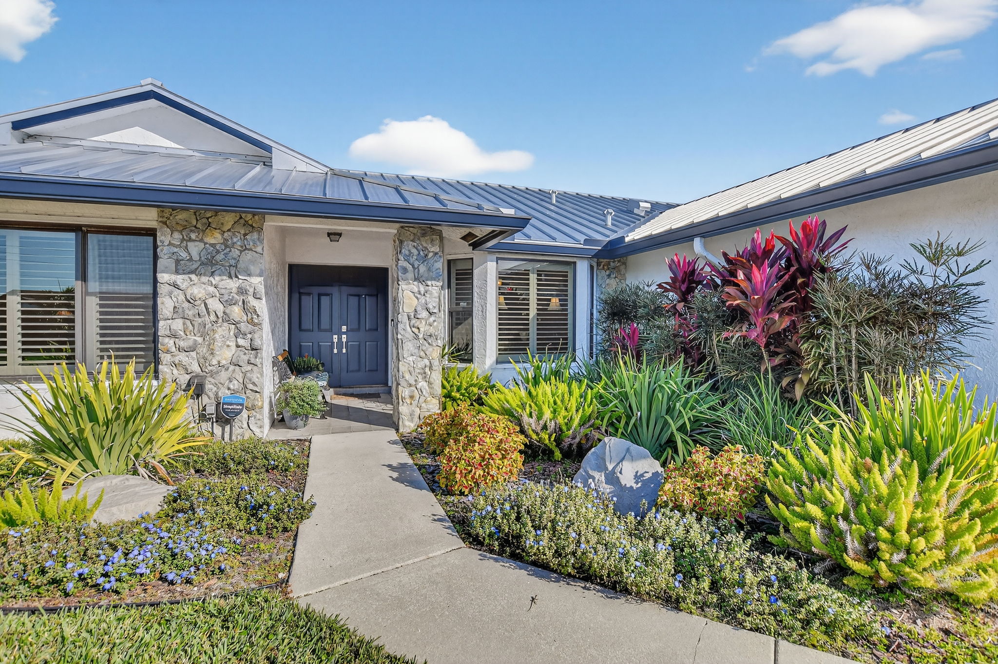 SOLD in 3 Days: 9943 Majorca Pl – Lakefront Home in Boca Fontana, Florida